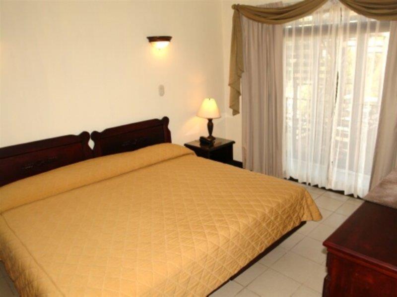 Hotel Plaza Real Suites & Apartments San Jose Zewnętrze zdjęcie